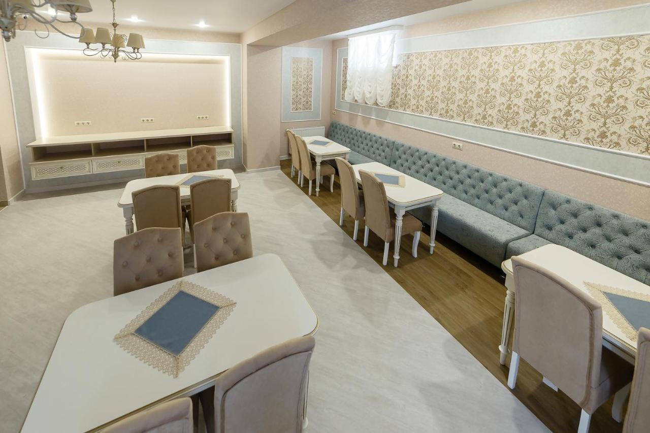 ברנוביץ' Villa Sarra מראה חיצוני תמונה