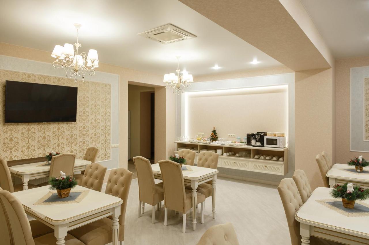 ברנוביץ' Villa Sarra מראה חיצוני תמונה
