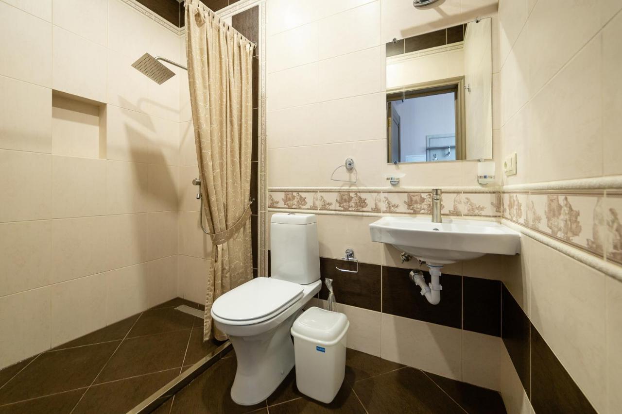 ברנוביץ' Villa Sarra מראה חיצוני תמונה